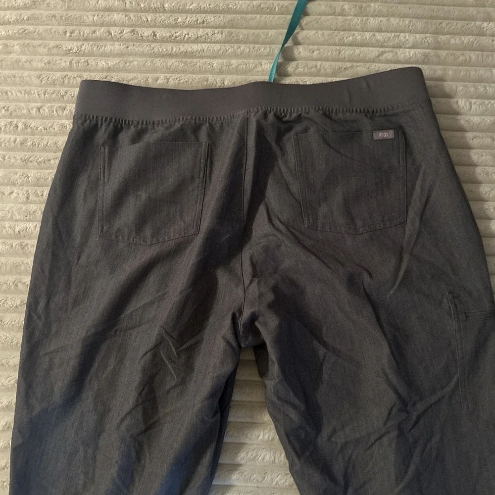 Figs zamora jogger